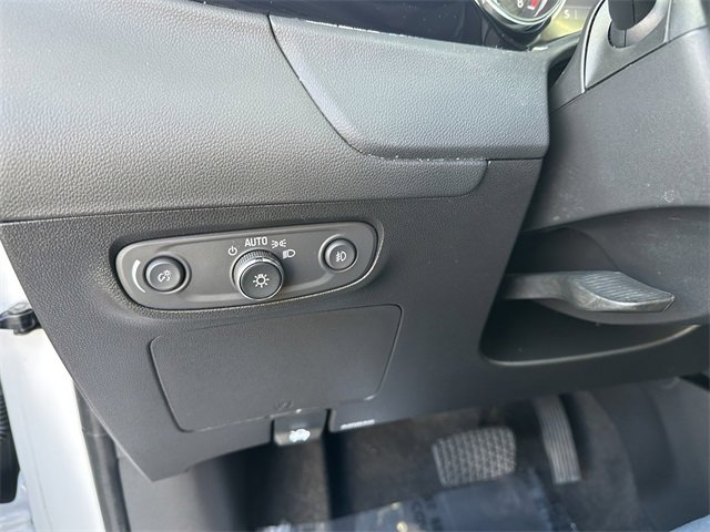 Used 2023 Buick Encore GX Select w/ Sport Touring Package image 29