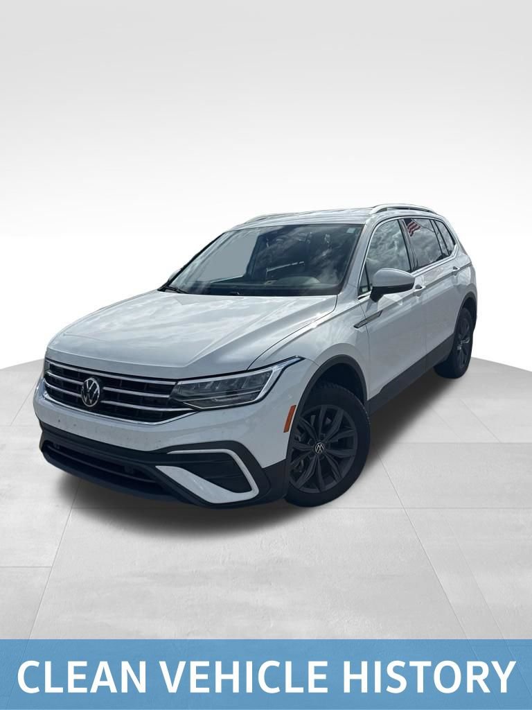 Used 2022 Volkswagen Tiguan SE AWD/4WD image 3