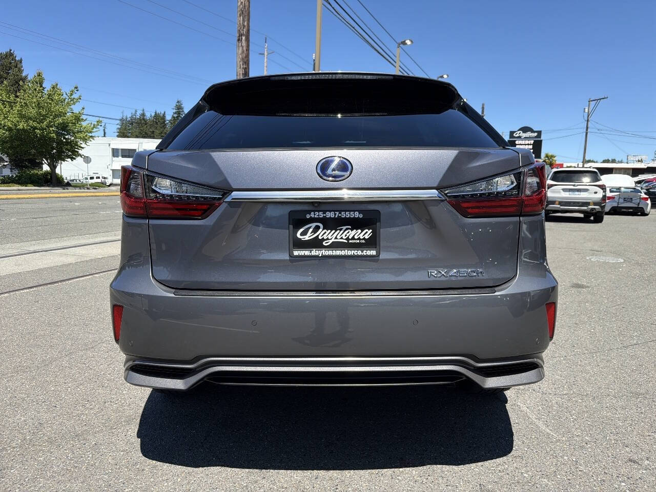 Used 2017 Lexus RX 450h AWD w/ Cold Weather Package image 6