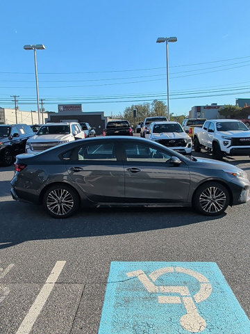 Used 2023 Kia Forte GT-Line FWD image 4