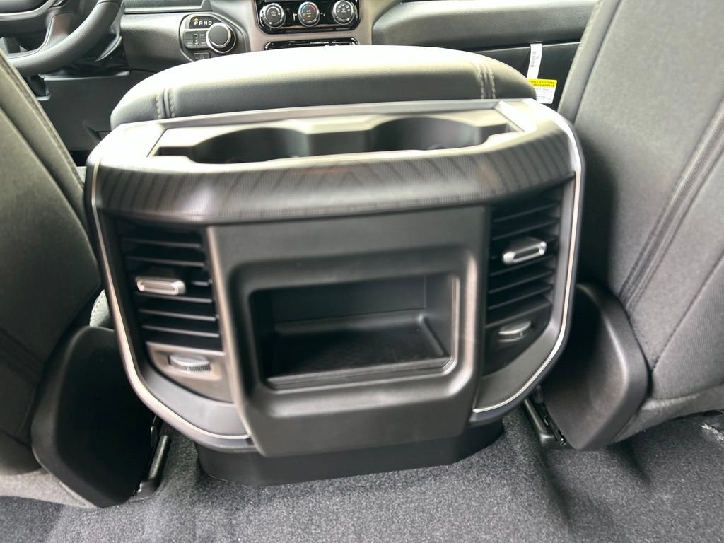 Used 2026 RAM 1500 Express AWD/4WD image 25