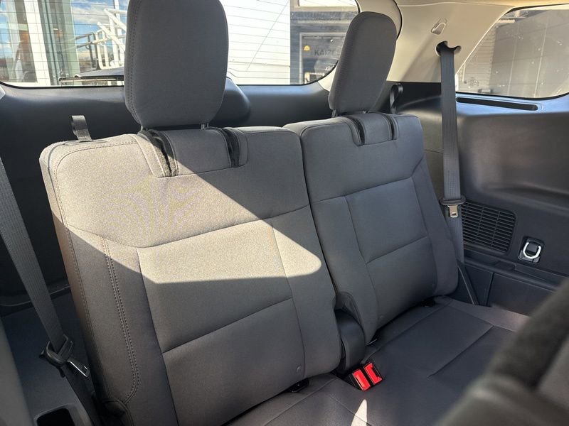 New 2026 Ford Explorer Active AWD/4WD image 15