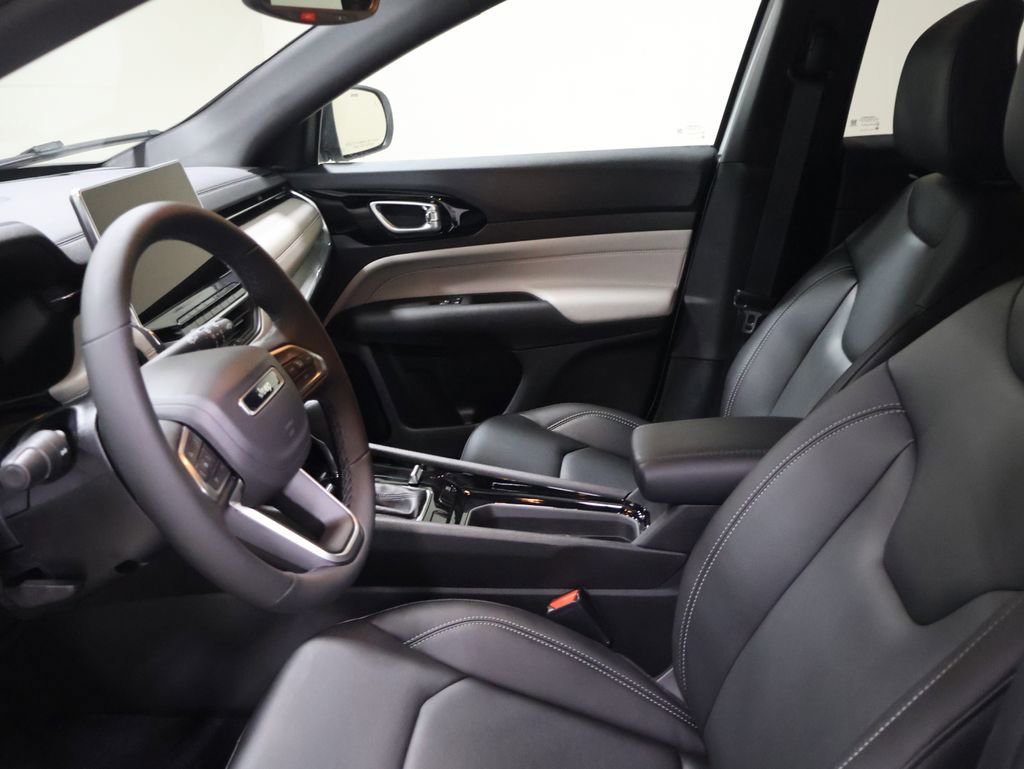 New 2026 Jeep Compass Limited image 10