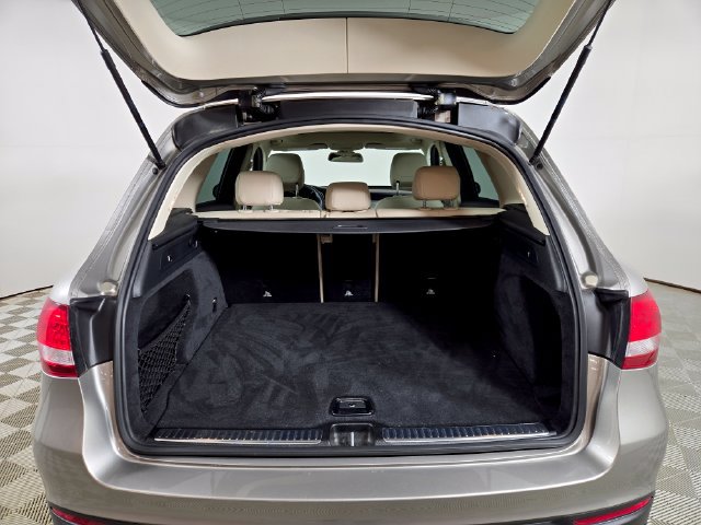 Used 2019 Mercedes-Benz GLC 300 4MATIC image 12