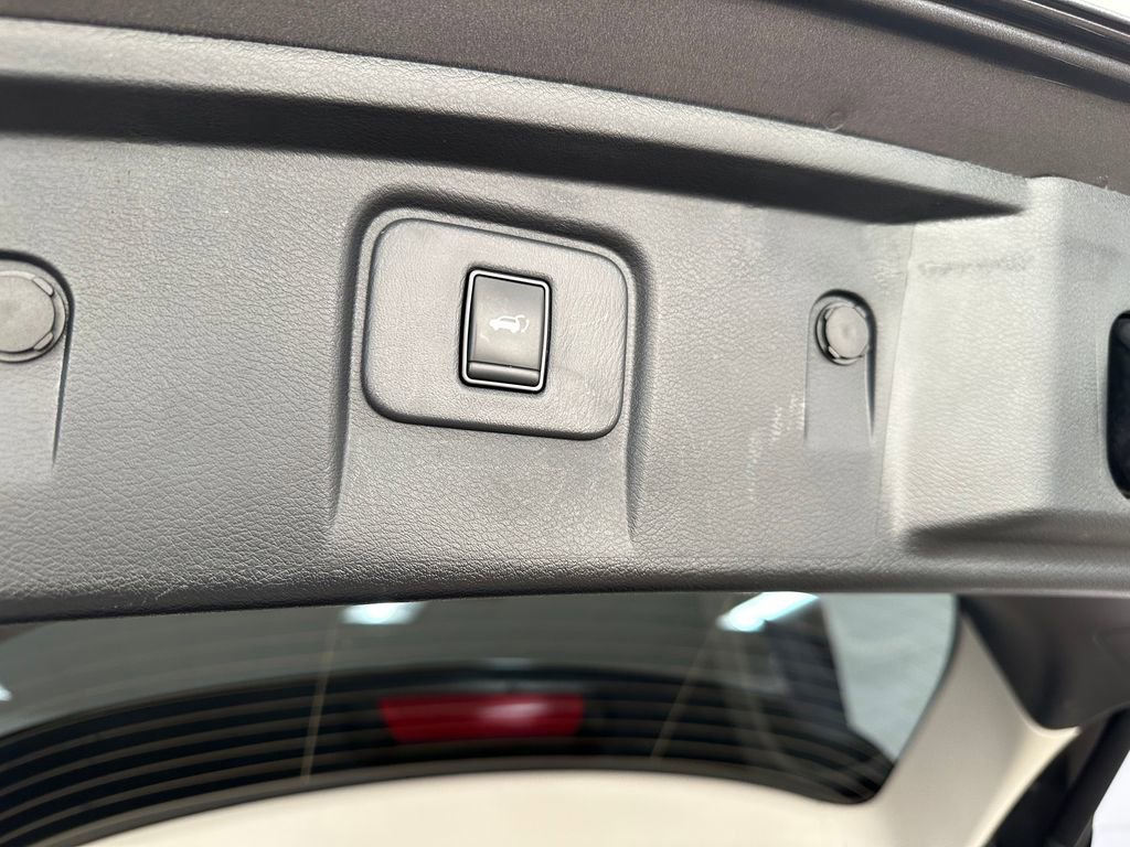 Used 2024 Nissan Murano Platinum image 41
