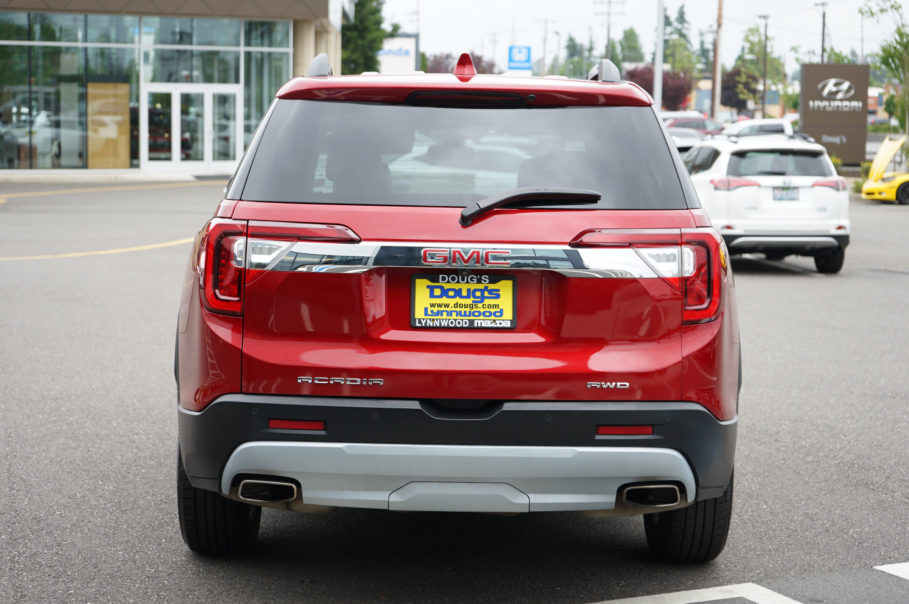 Used 2023 GMC Acadia SLT image 5