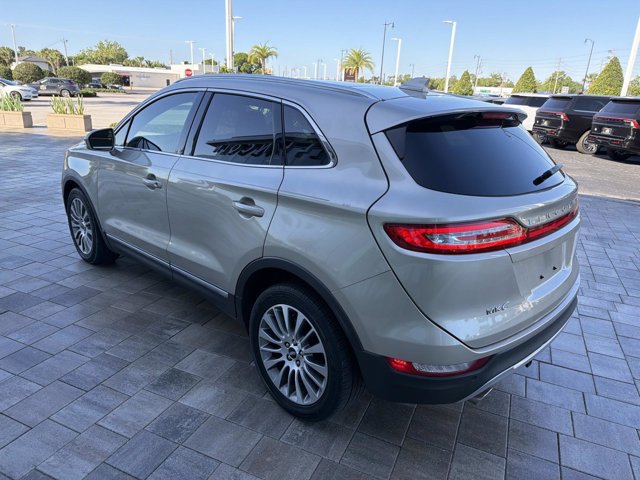 Used 2017 Lincoln MKC Reserve image 4