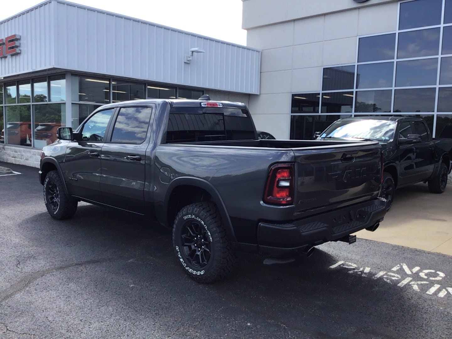 New 2026 RAM 1500 Rebel w/ Rebel Level 2 Equipment Group AWD/4WD image 6