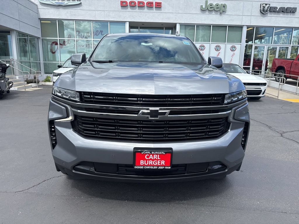 Used 2022 Chevrolet Tahoe RST w/ Luxury Package AWD/4WD image 2