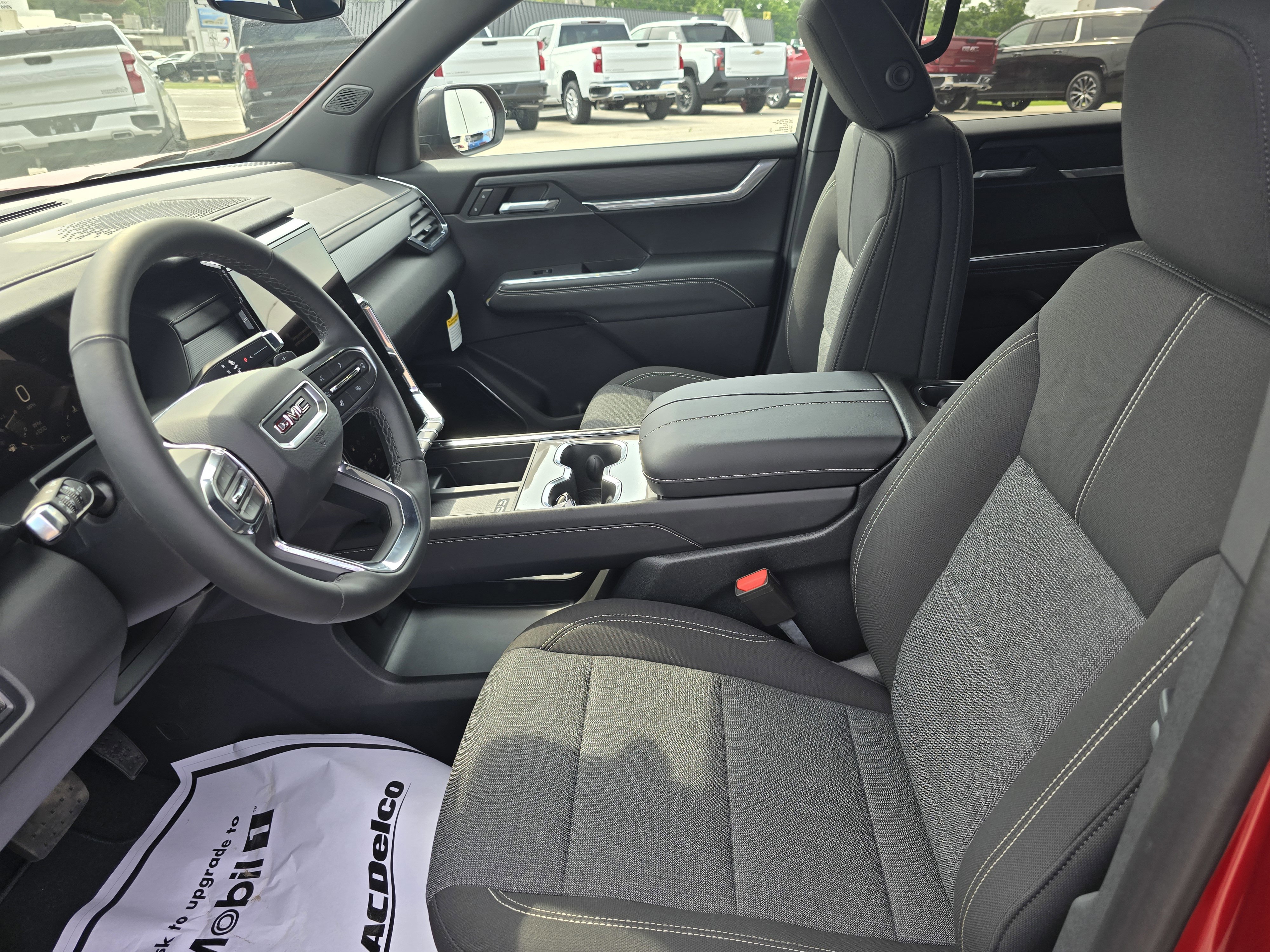 New 2025 GMC Acadia Elevation image 14