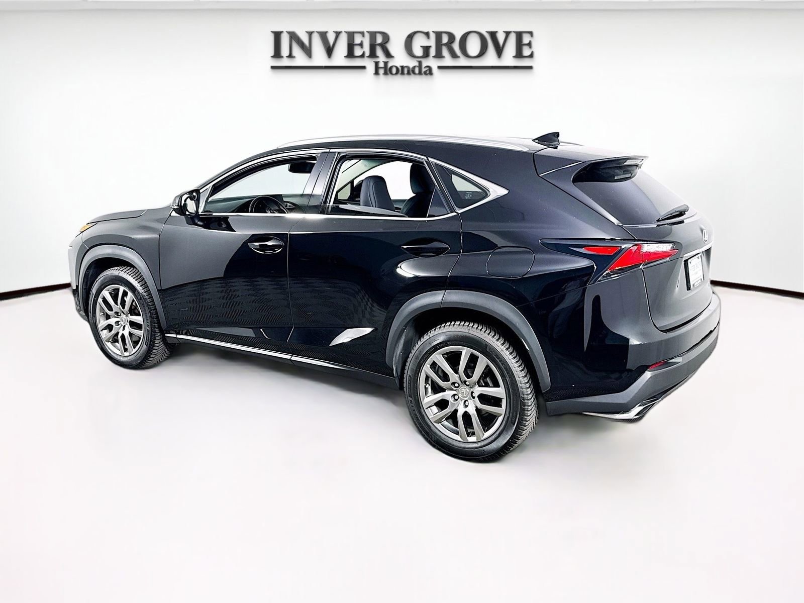 Used 2016 Lexus NX 200t AWD w/ Premium Package image 7