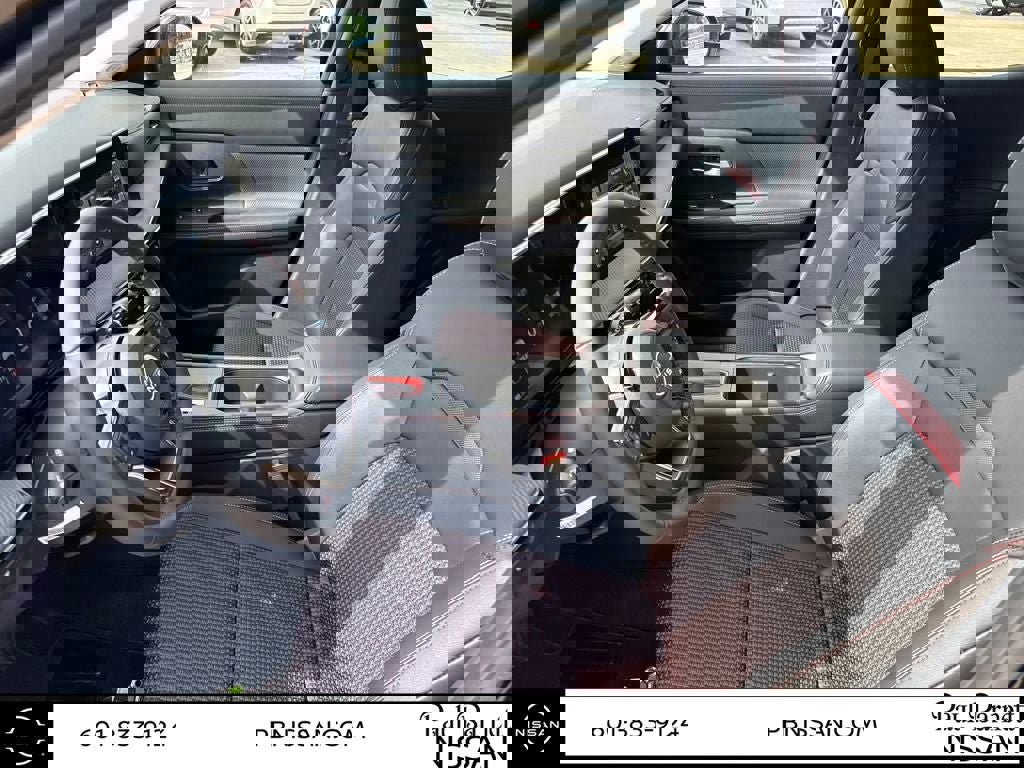 New 2025 Nissan Kicks SR image 17