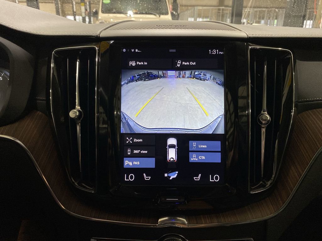 Used 2019 Volvo XC60 T5 Inscription w/ Protection Package Premier image 6