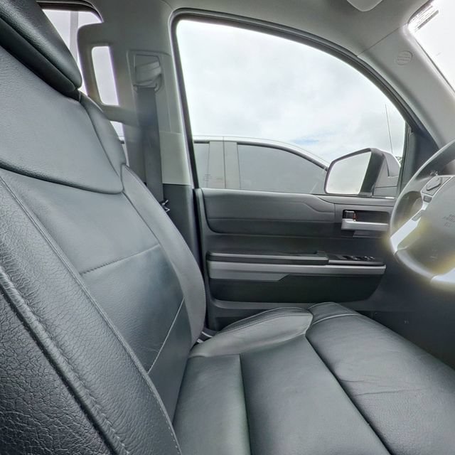 Used 2019 Toyota Tundra Limited w/ Limited Premium Package AWD/4WD image 33
