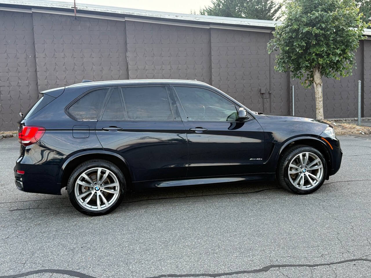 Used 2016 BMW X5 xDrive40e AWD/4WD image 4