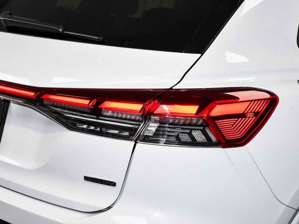 Used 2024 Audi Q4 e-tron Premium Plus w/ Premium Plus image 75