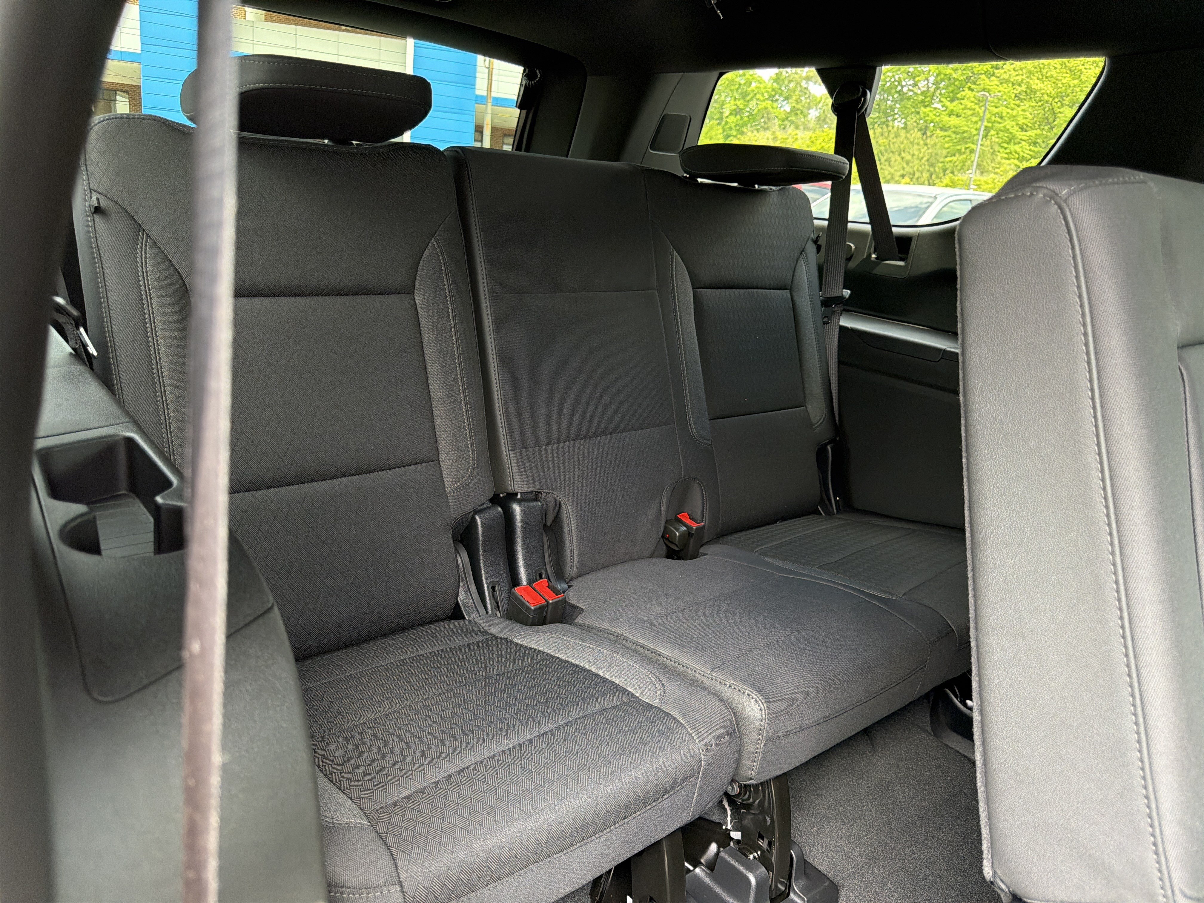 New 2026 Chevrolet Suburban LS RWD image 17