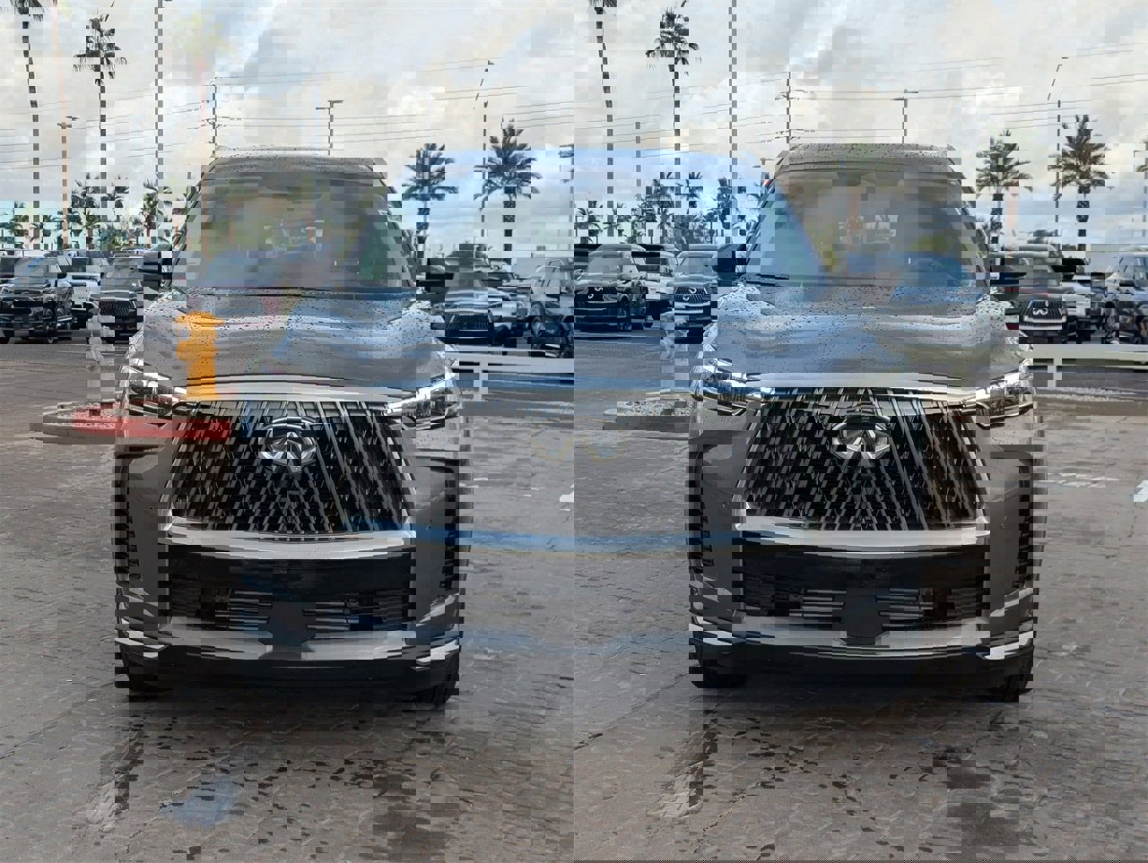 New 2026 INFINITI QX60 Luxe w/ Family Package image 8