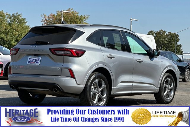 Certified 2024 Ford Escape ST-Line image 4