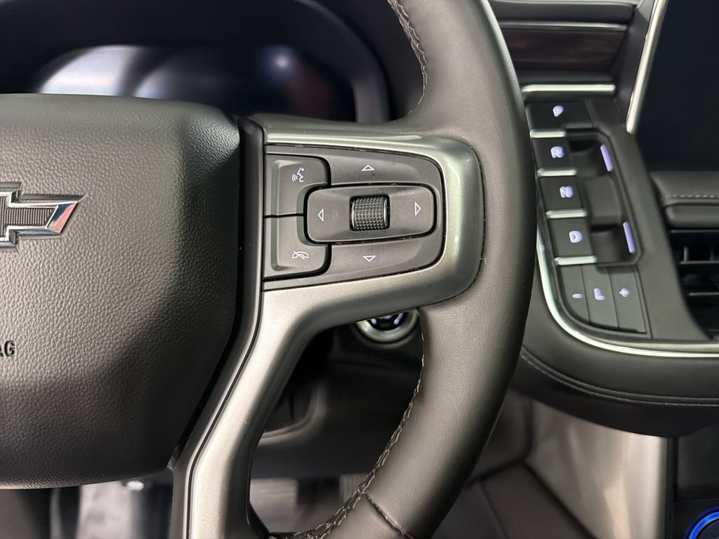 Used 2024 Chevrolet Tahoe Z71 w/ Luxury Package AWD/4WD image 22