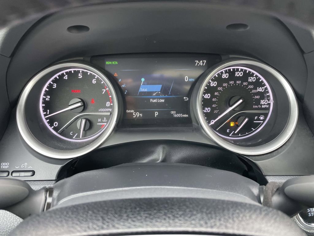 Used 2024 Toyota Camry XLE w/ Cold Weather Package image 37