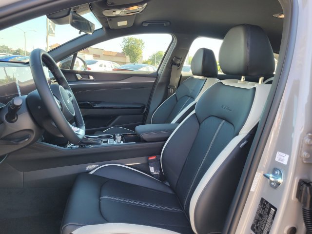 New 2026 Kia K5 GT-Line FWD image 9