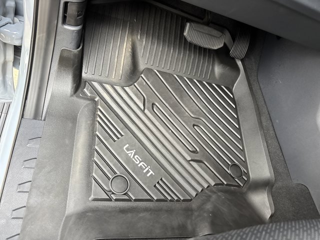 Used 2026 Ford F250 Lariat w/ FX4 Off-Road Package image 29