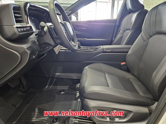 New 2025 Toyota Crown Signia w/ Advanced Technology Package AWD/4WD image 5