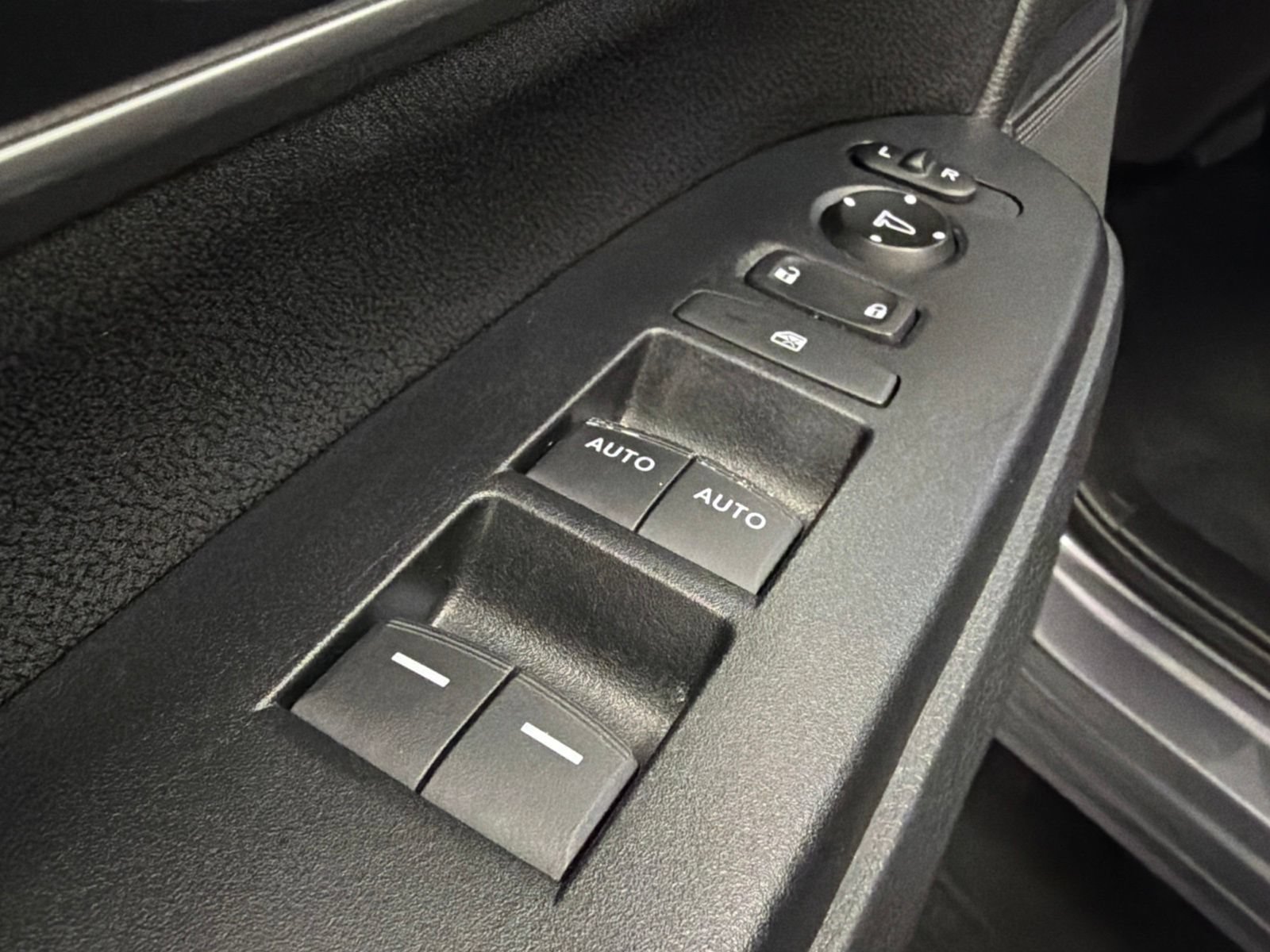 Used 2022 Honda CR-V EX image 21