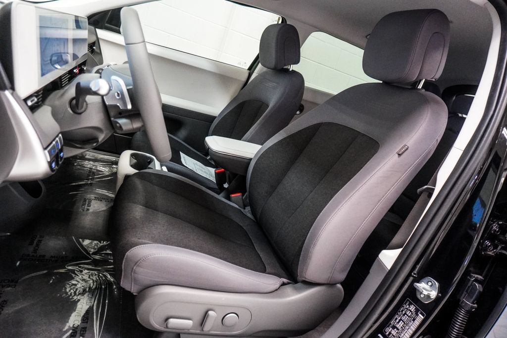 Used 2023 Hyundai Ioniq 5 SE RWD image 6