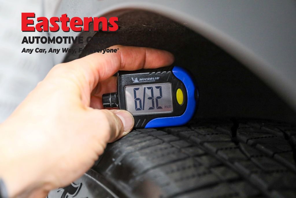 Used 2023 Chevrolet Blazer LT image 28