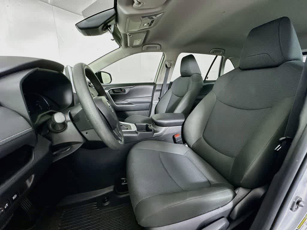 Used 2025 Toyota RAV4 LE FWD image 12