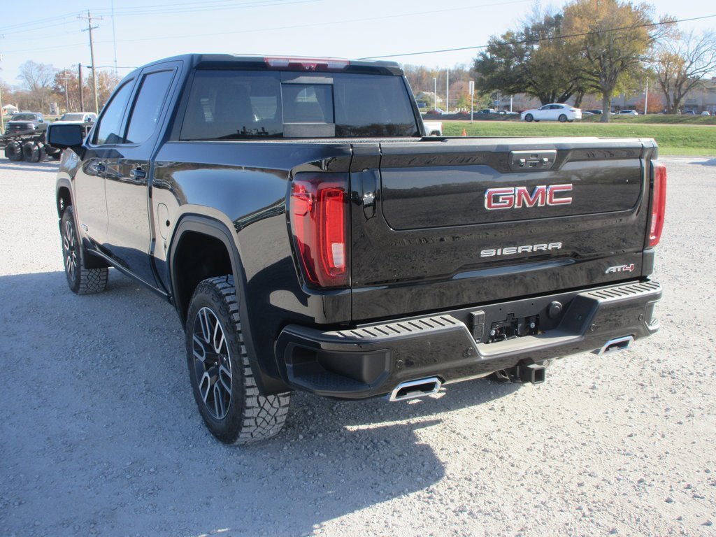 New 2026 GMC Sierra 1500 AT4 image 9