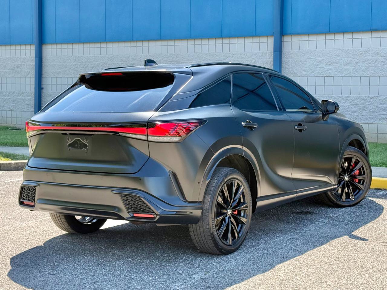 Used 2023 Lexus RX 500h F Sport w/ Accessory Package (Z1) AWD/4WD image 5