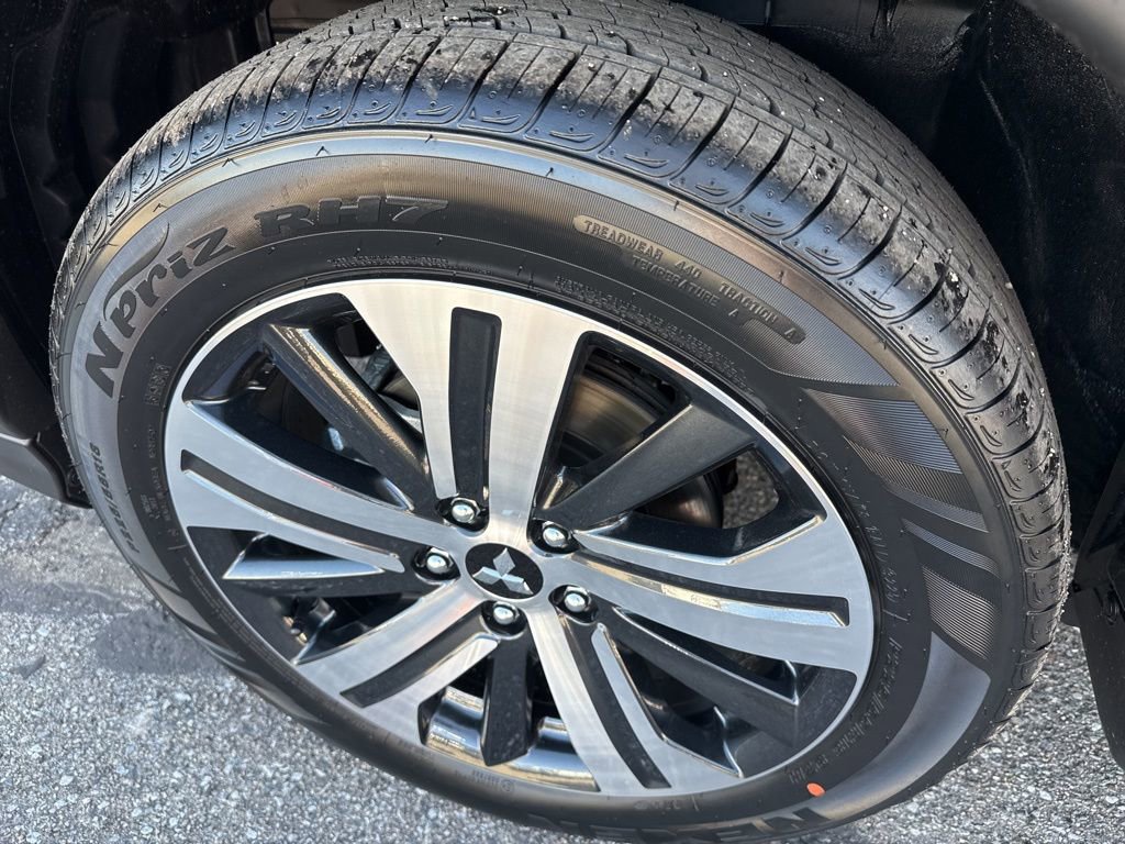 New 2026 Mitsubishi Outlander Sport ES AWD/4WD image 10