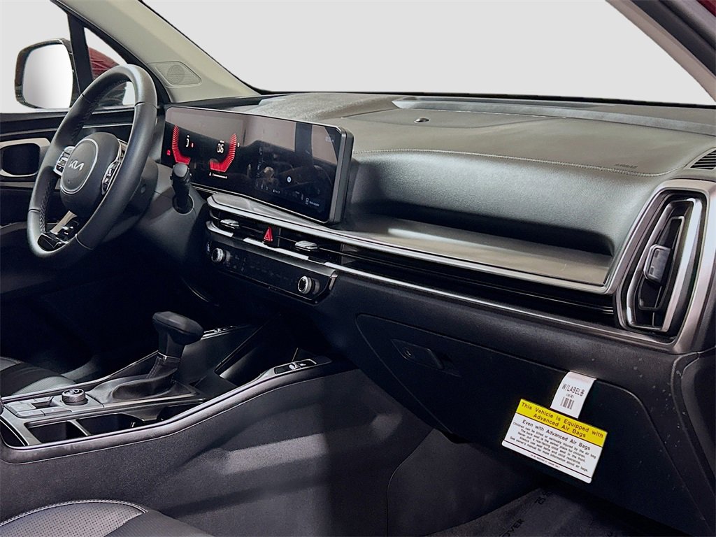 Used 2025 Kia Sorento S w/ Panoramic Sunroof Package image 29