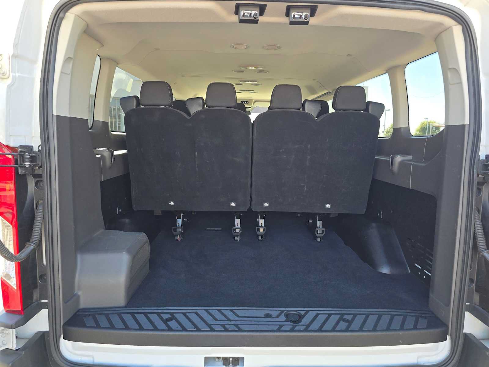 Used 2023 Ford Transit 350 XLT RWD image 19