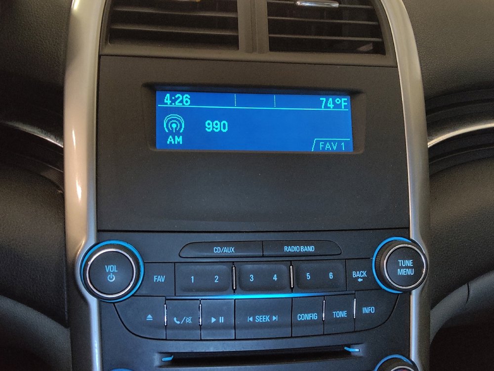 Used 2015 Chevrolet Malibu LS FWD image 25