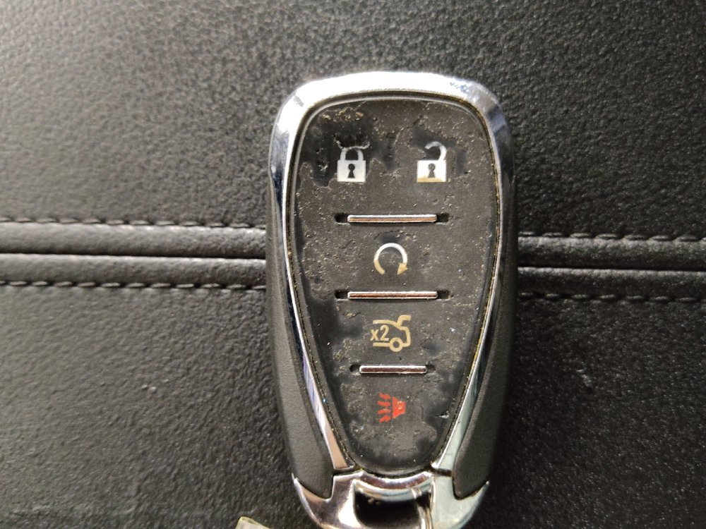Used 2022 Chevrolet Malibu LT FWD image 32