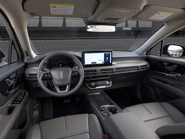 New 2025 Lincoln Corsair Premiere image 9