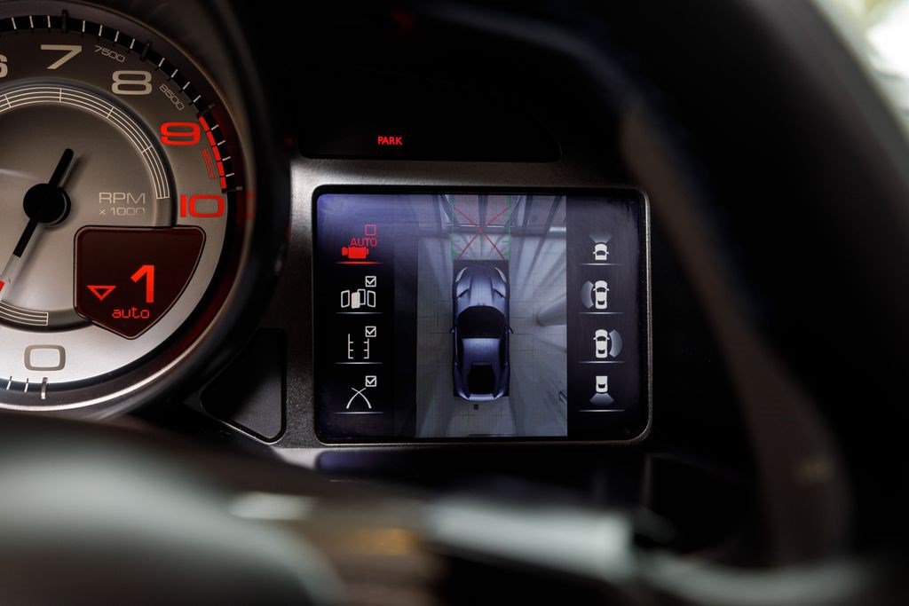 Used 2022 Ferrari 812 GTS RWD image 42