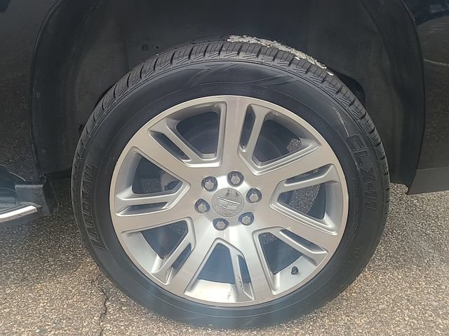 Used 2018 Cadillac Escalade Luxury AWD/4WD image 30