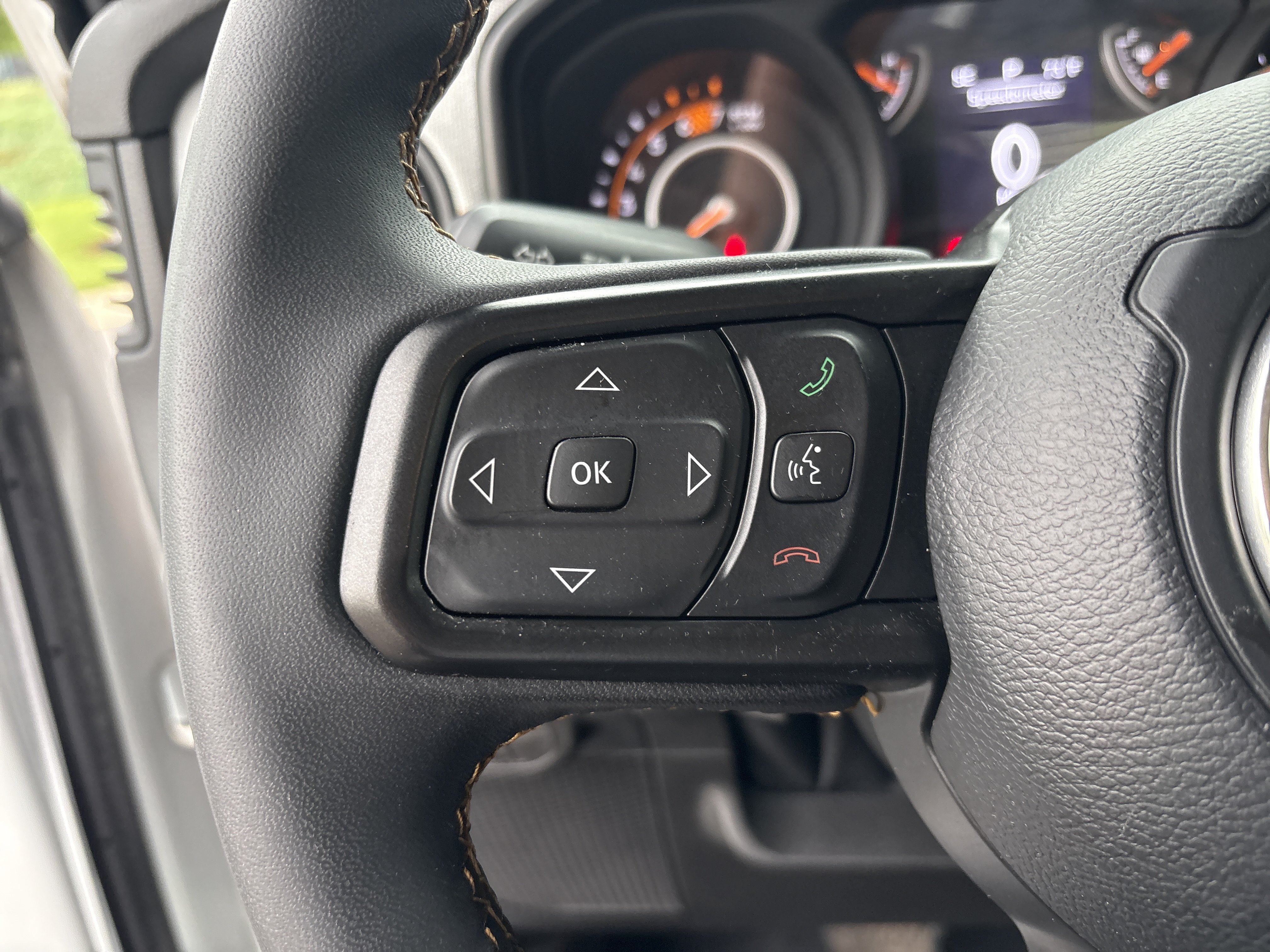 Used 2024 Jeep Wrangler Sport AWD/4WD image 20