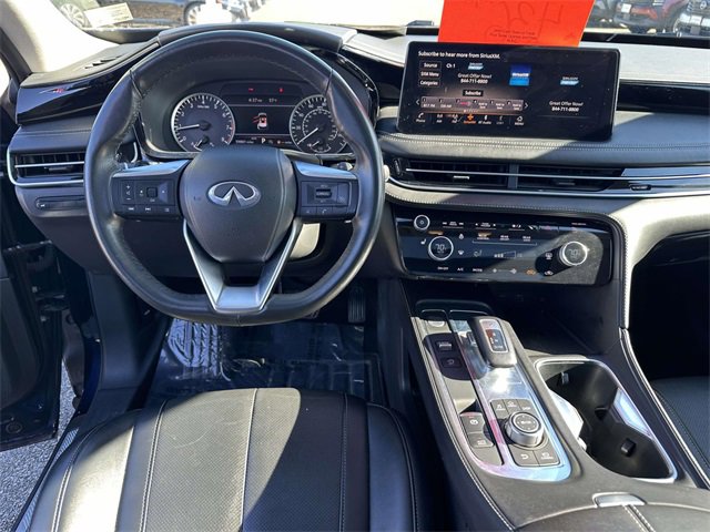 Used 2023 INFINITI QX60 Pure image 2