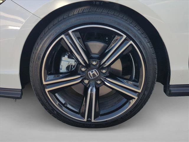Used 2025 Honda Accord Sport image 13