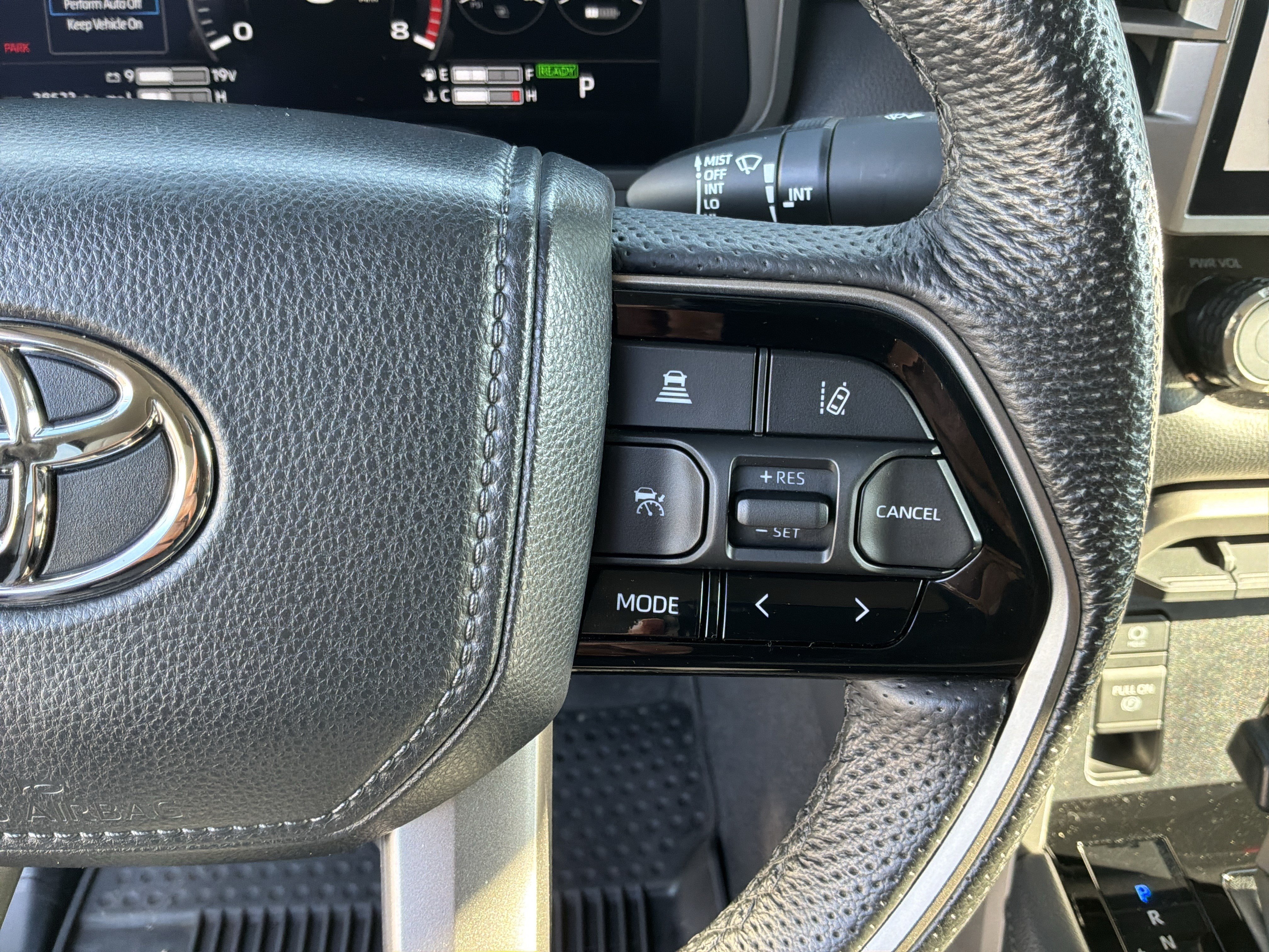 Used 2023 Toyota Tundra Limited w/ Power Package AWD/4WD image 20