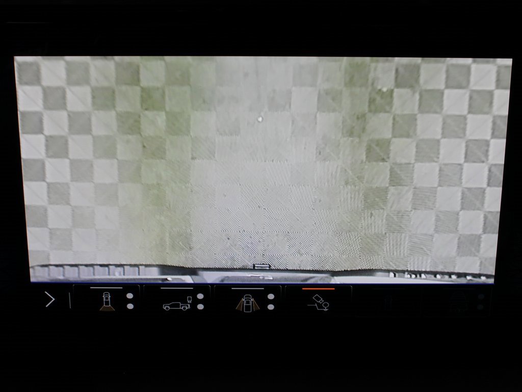 Used 2024 GMC Sierra 2500 Denali Ultimate w/ Max Trailering Package image 21