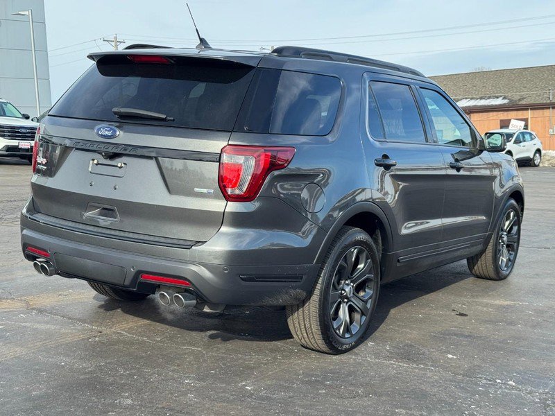 Used 2018 Ford Explorer Sport w/ Equipment Group 401A image 3
