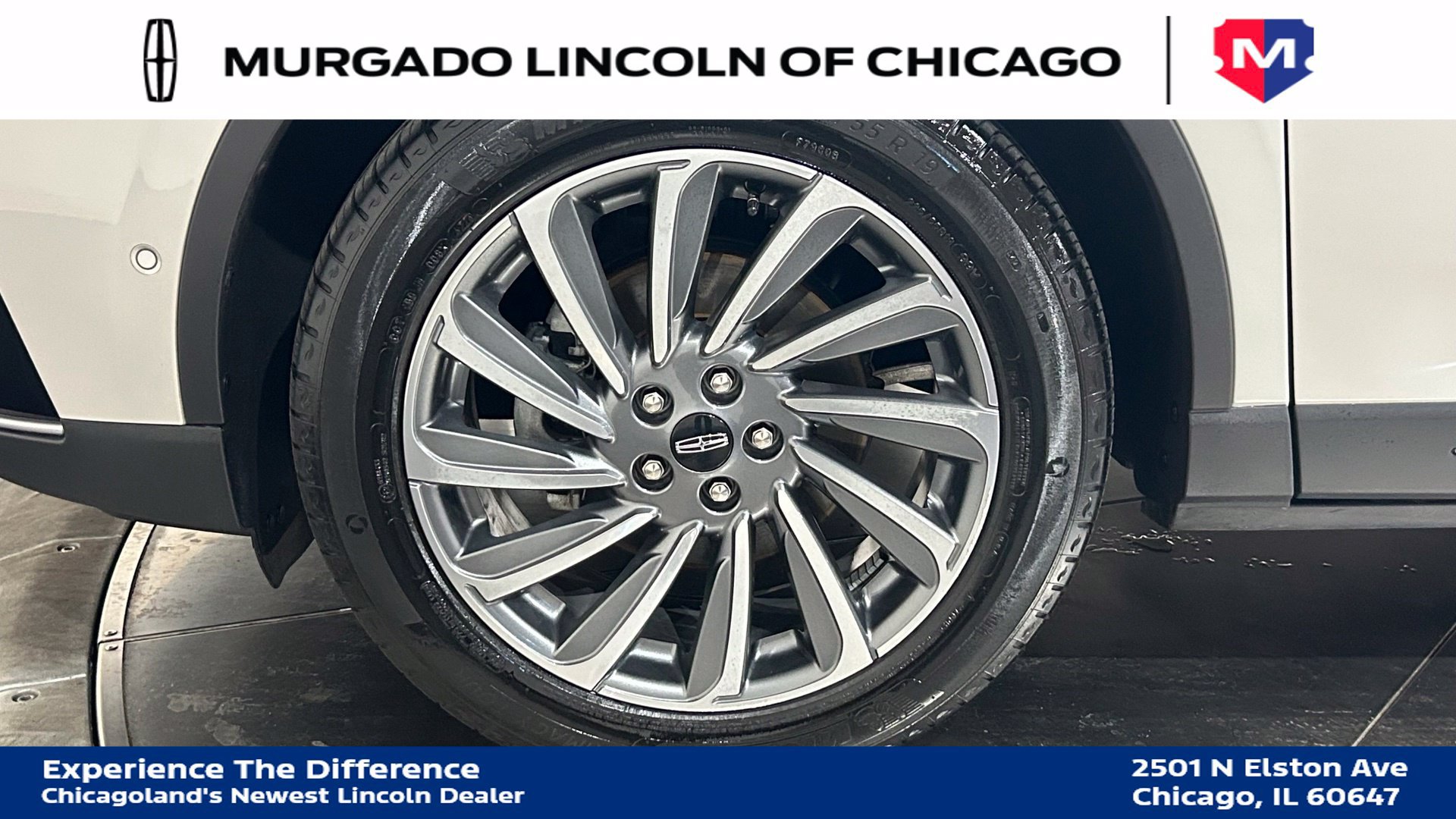 Certified 2024 Lincoln Corsair Reserve w/ Equipment Group 202A FWD image 22