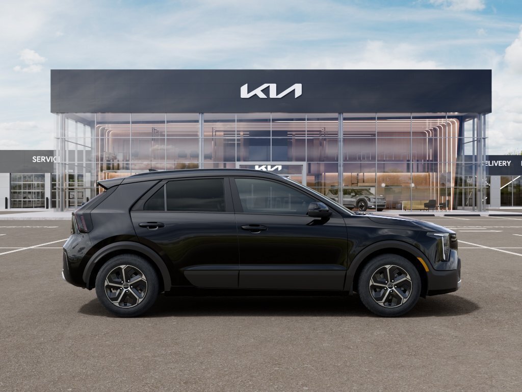 New 2027 Kia Niro LX FWD image 7